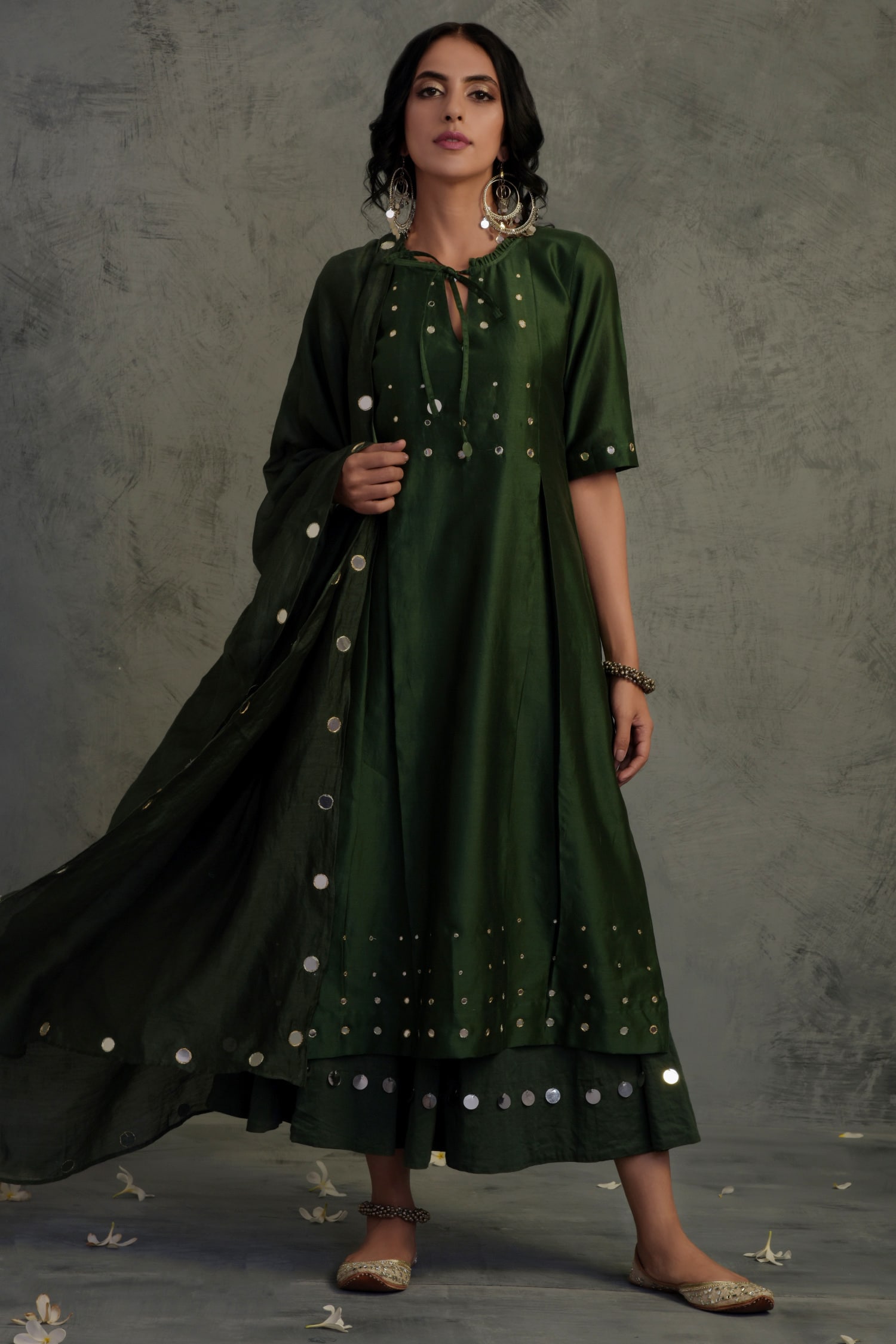 Buy Green Chanderi V Neck Kurta Set For Women by Charkhee Online at Aza ...