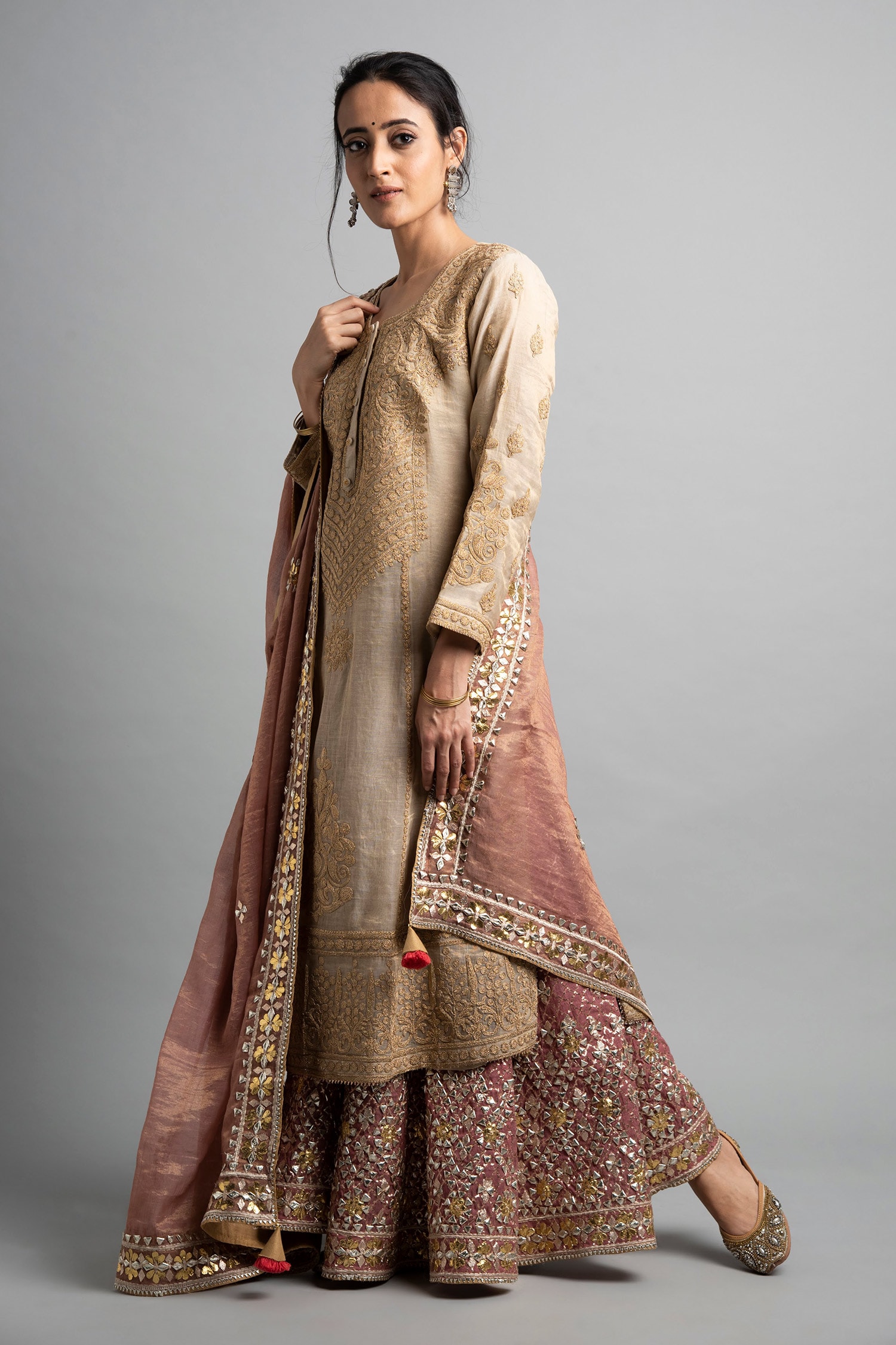 long kurti aur gharara
