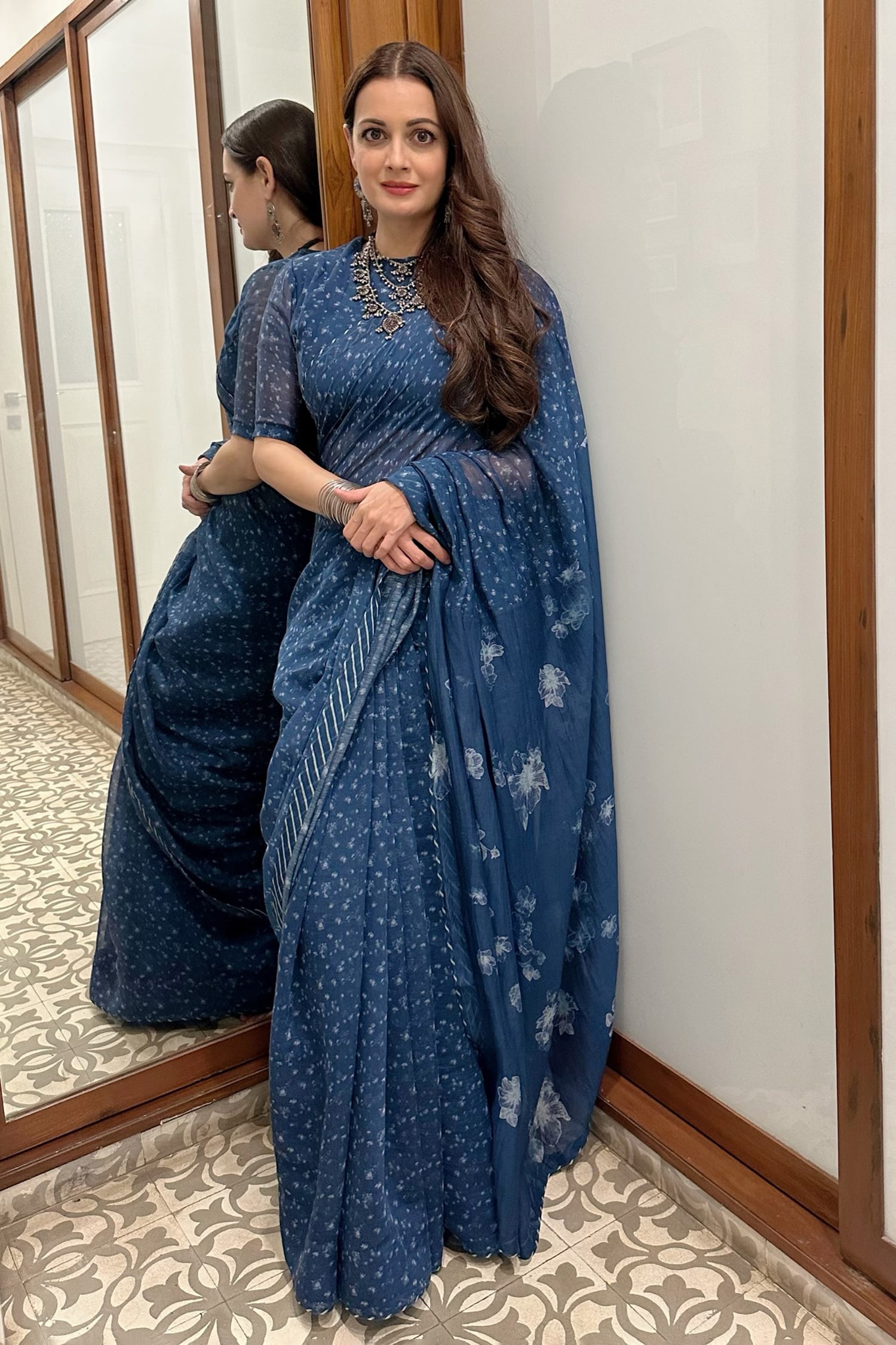 Vaayu Blue Cotton Muslin Bloom Discharge Print Saree With Blouse