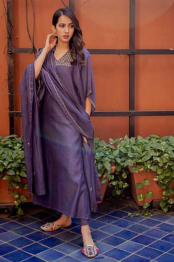 Juanita- Handwoven Chandrii Mauve Kurta