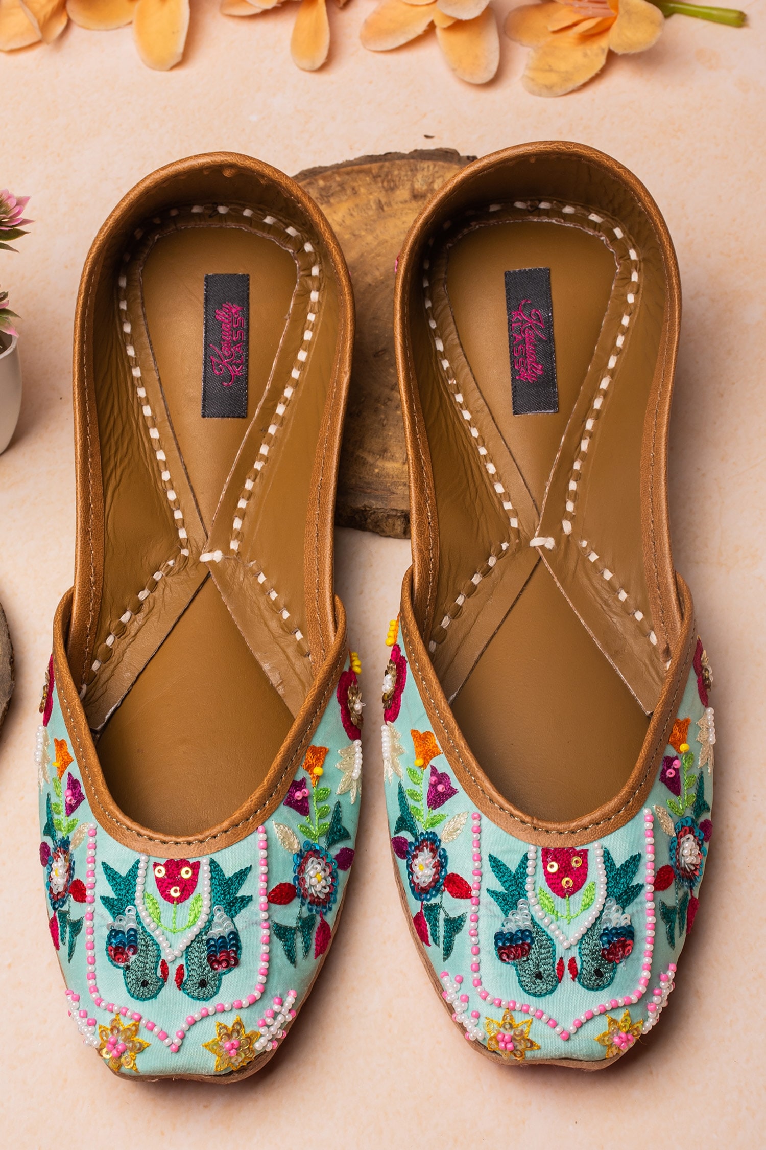 Kasually Klassy Blue Leather Bird Embroidered Juttis