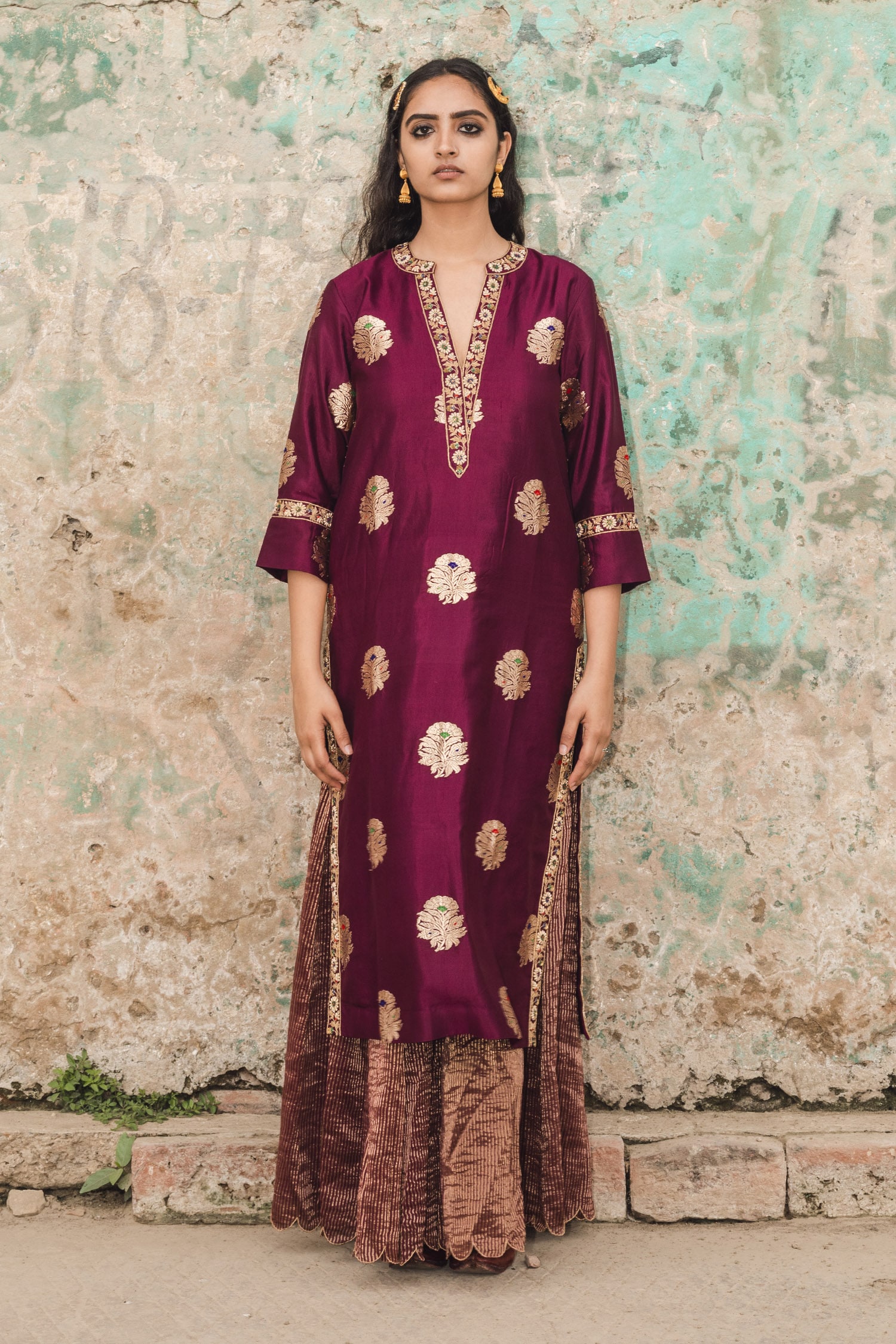 banarasi kurti neck design