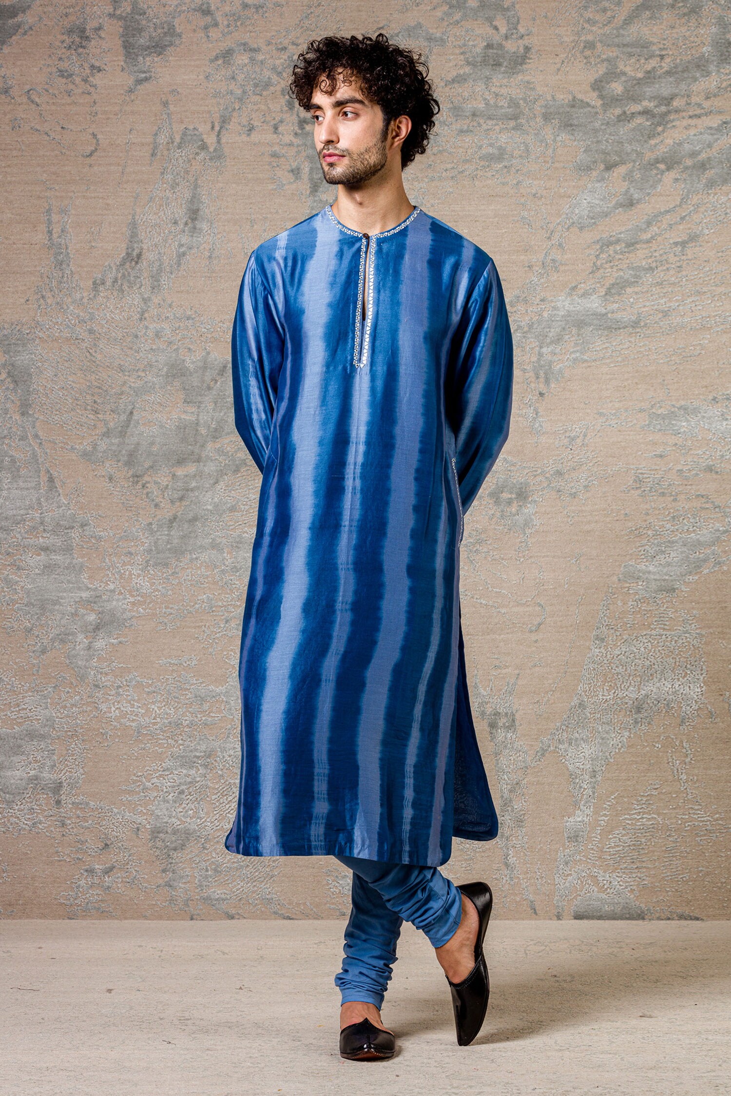 Buy Devnaagri- Men Blue Cotton Silk Blend Tie And Dye Kurta Set Online ...