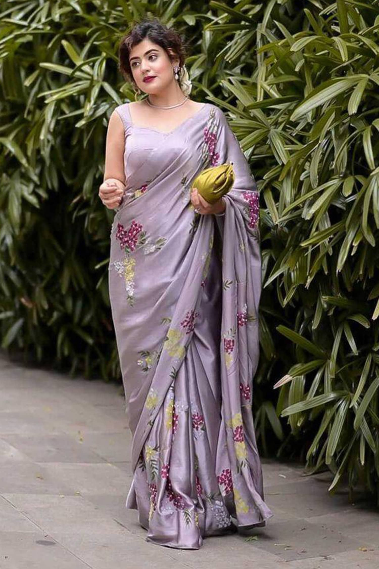 Purple Floral Printed Lightweight Satin Georgette Saree With Unstitched  Blouse - Buy Online in India @ Mehar