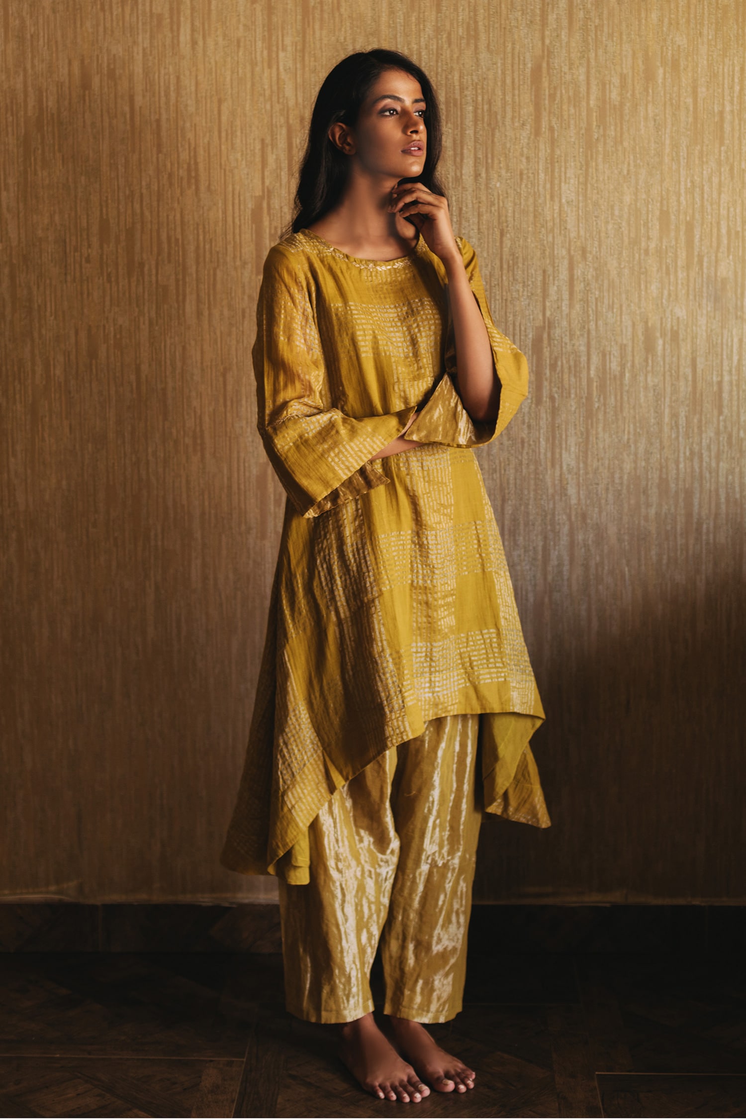 Buy Shorshe Clothing Yellow Handloom Tissue Kurta Set Online | Aza Fashions