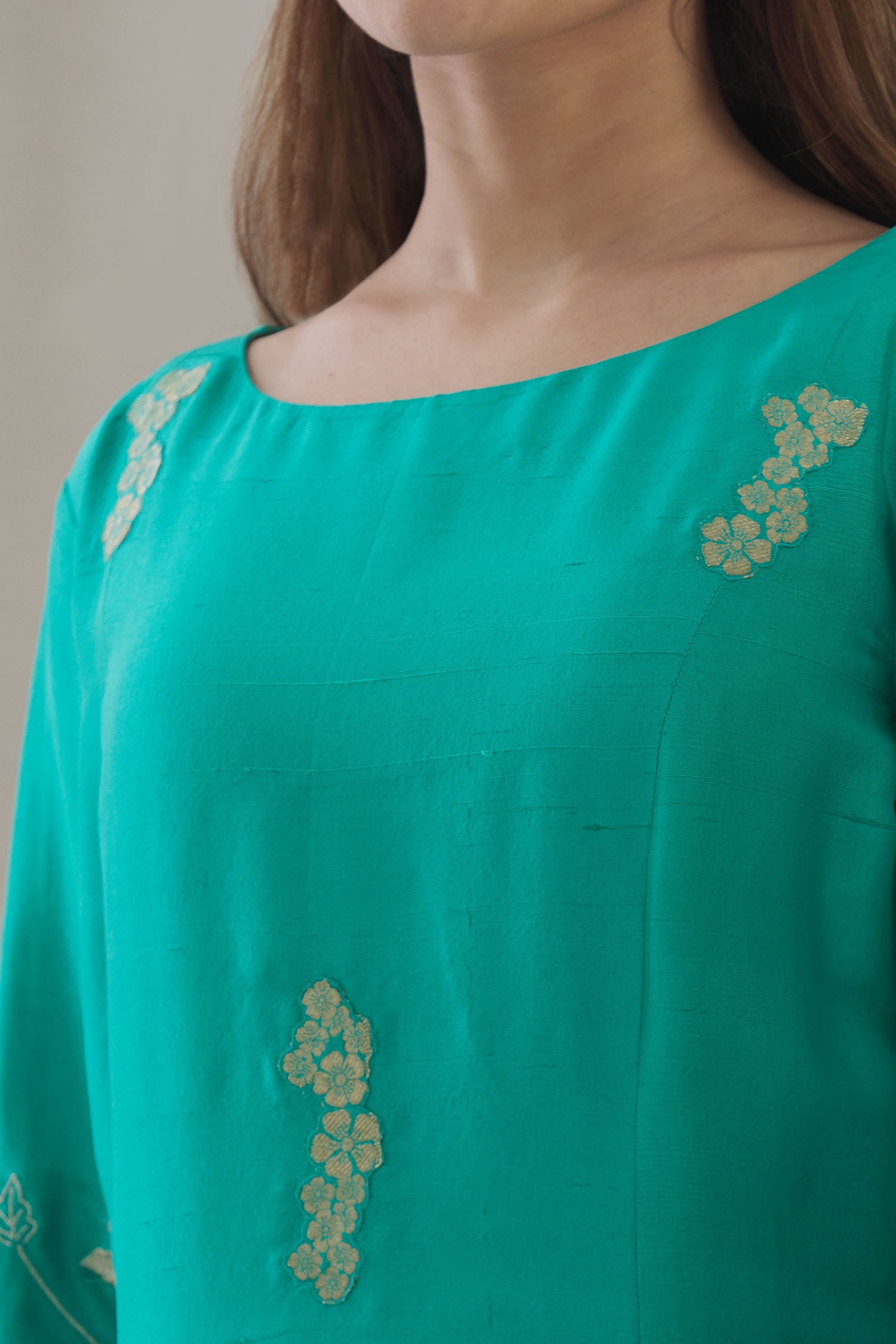 Buy Embroidered Silk Kurta with Dupatta by Osaa by Adarsh at Aza Fashions