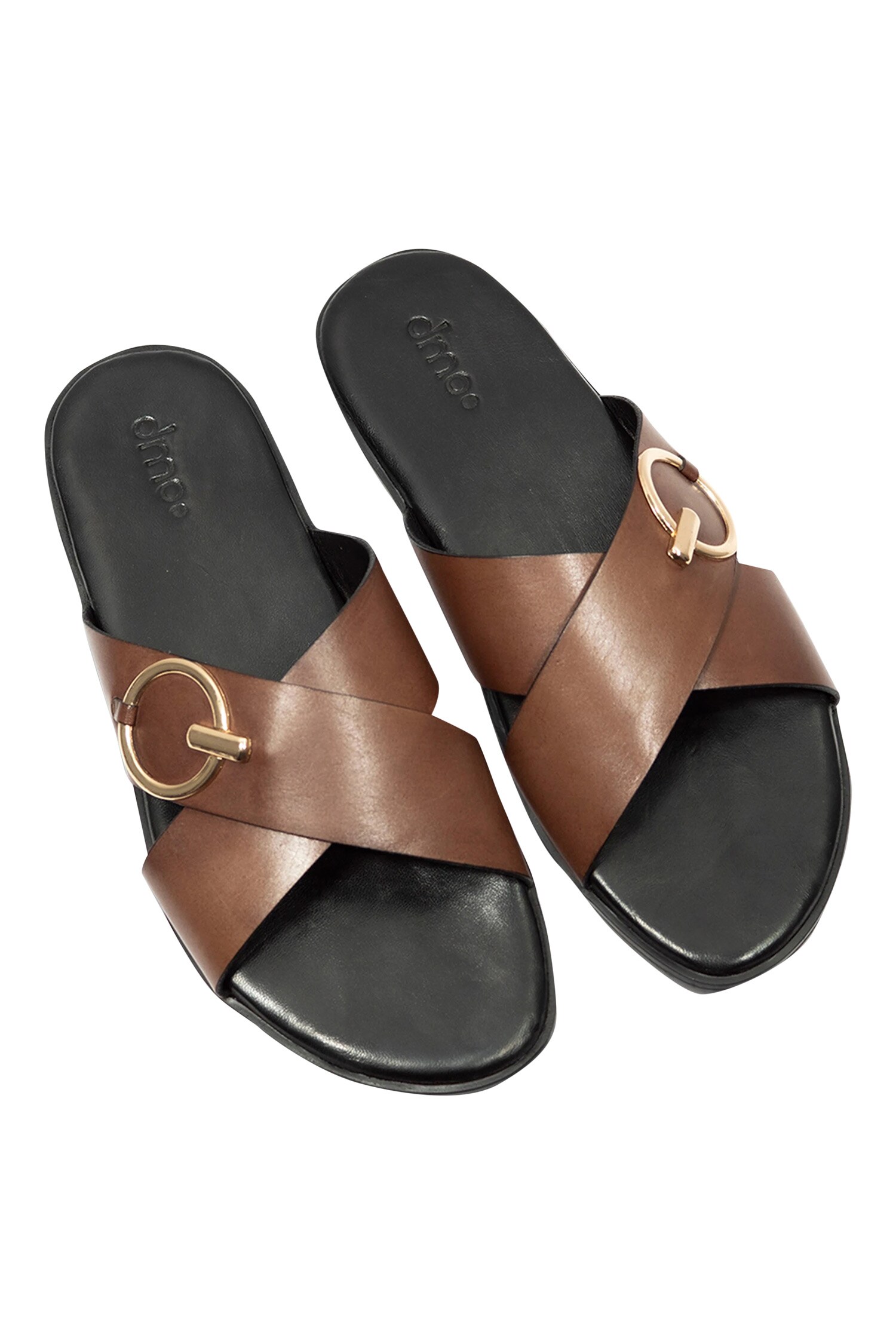 Dmodot Brown Leather Cross Strap Sandals