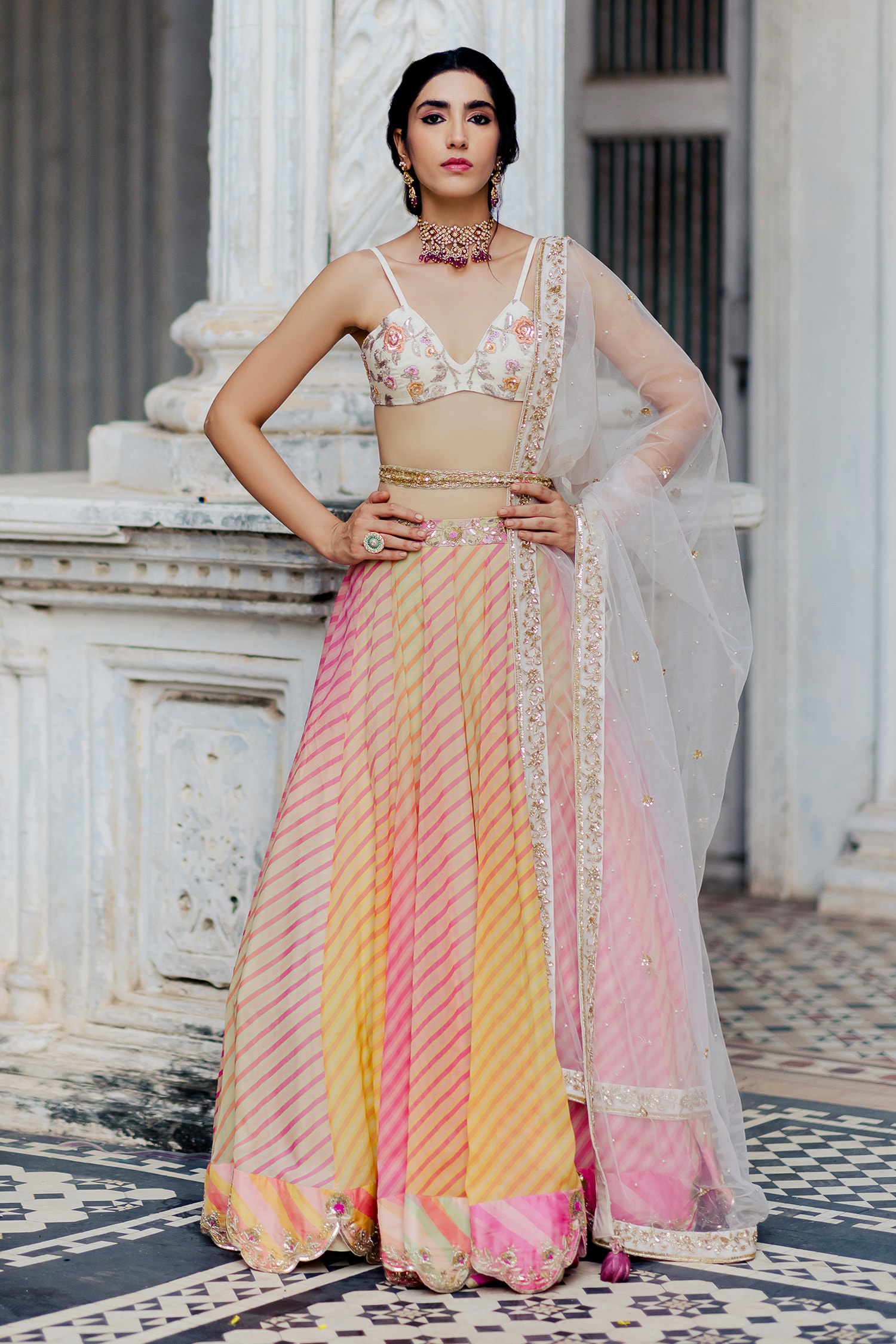 Leheriya on sale lehenga online