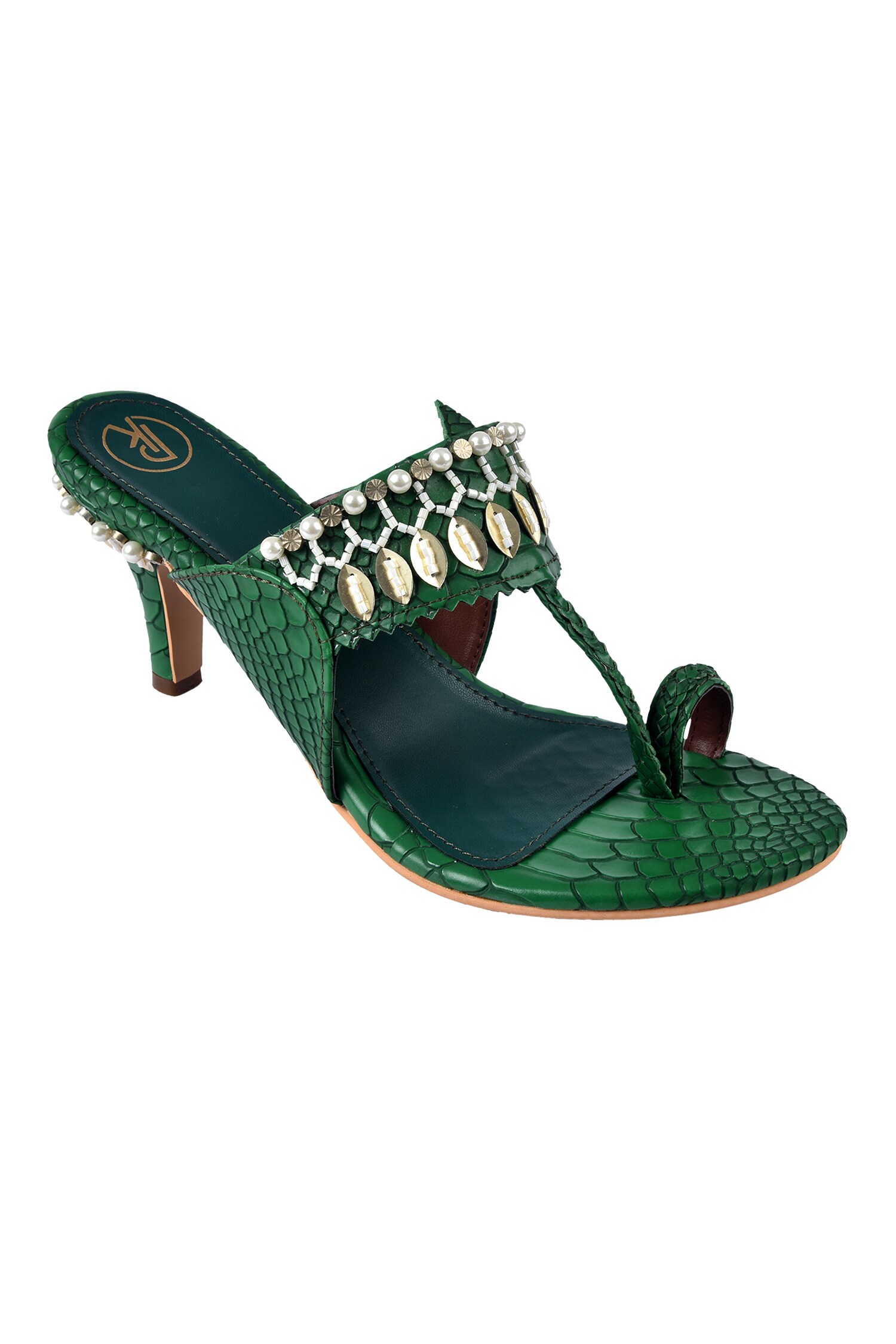 kolhapuri with heels