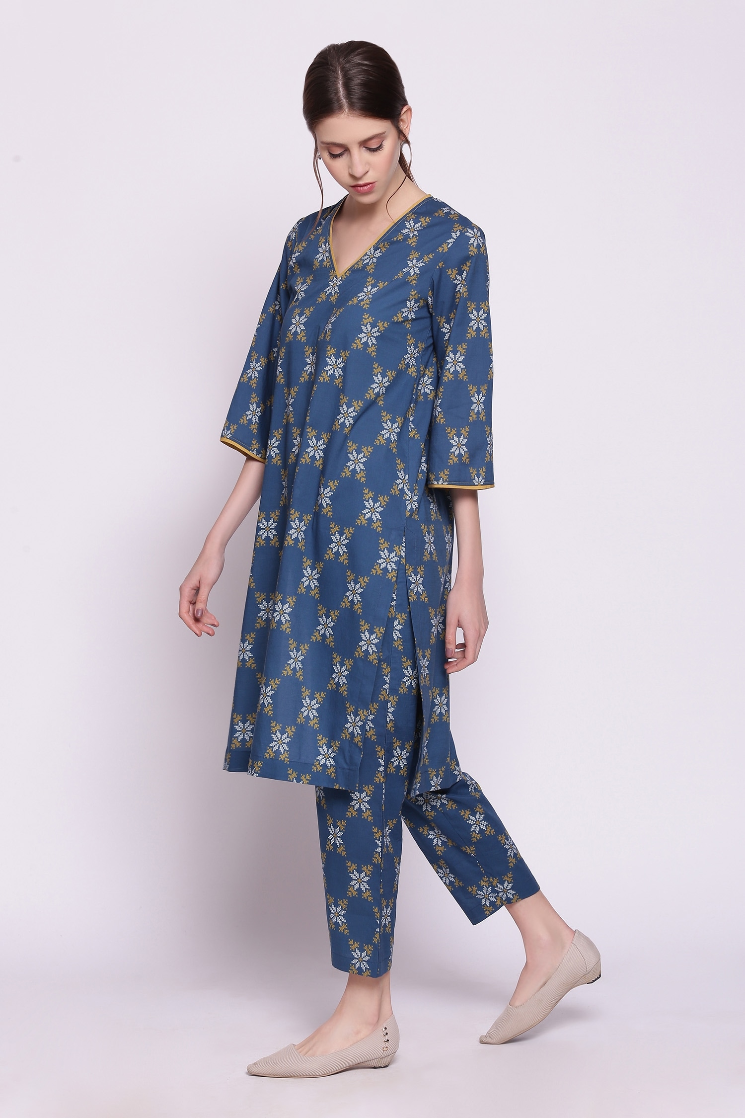 PRINTED TROUSERS WITH POCKETS  Blue  ZARA India