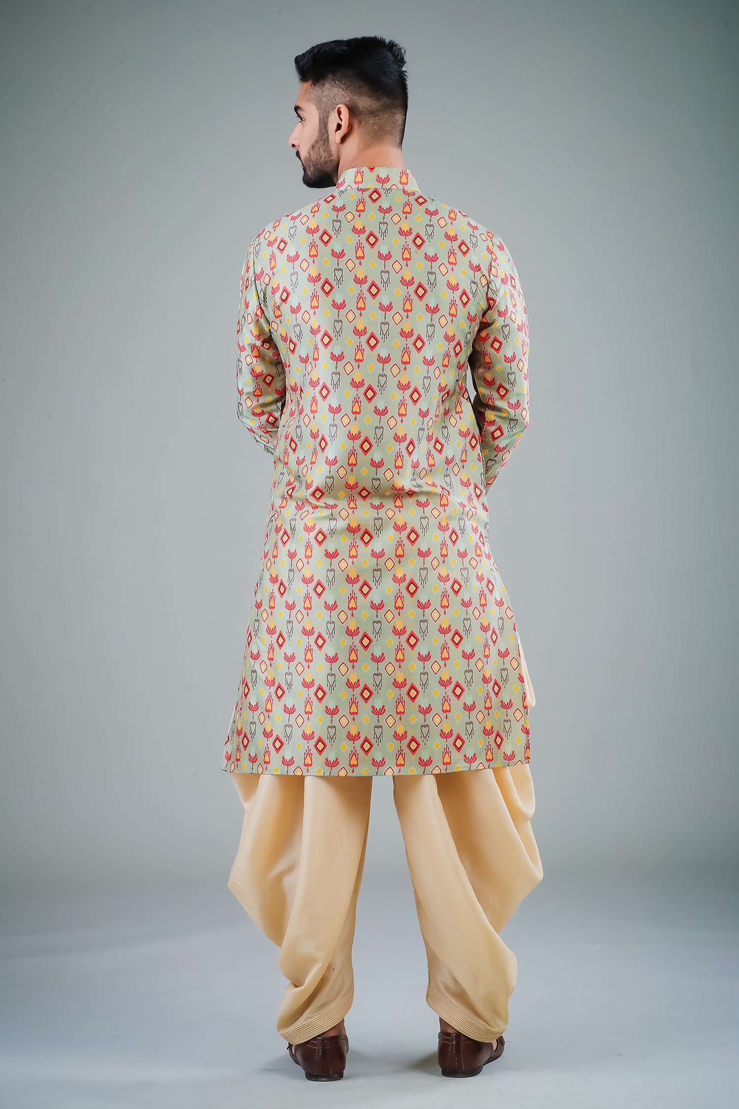 Buy Printed Silk Kurta & Pant Set by Eleven Brothers at Aza Fashions