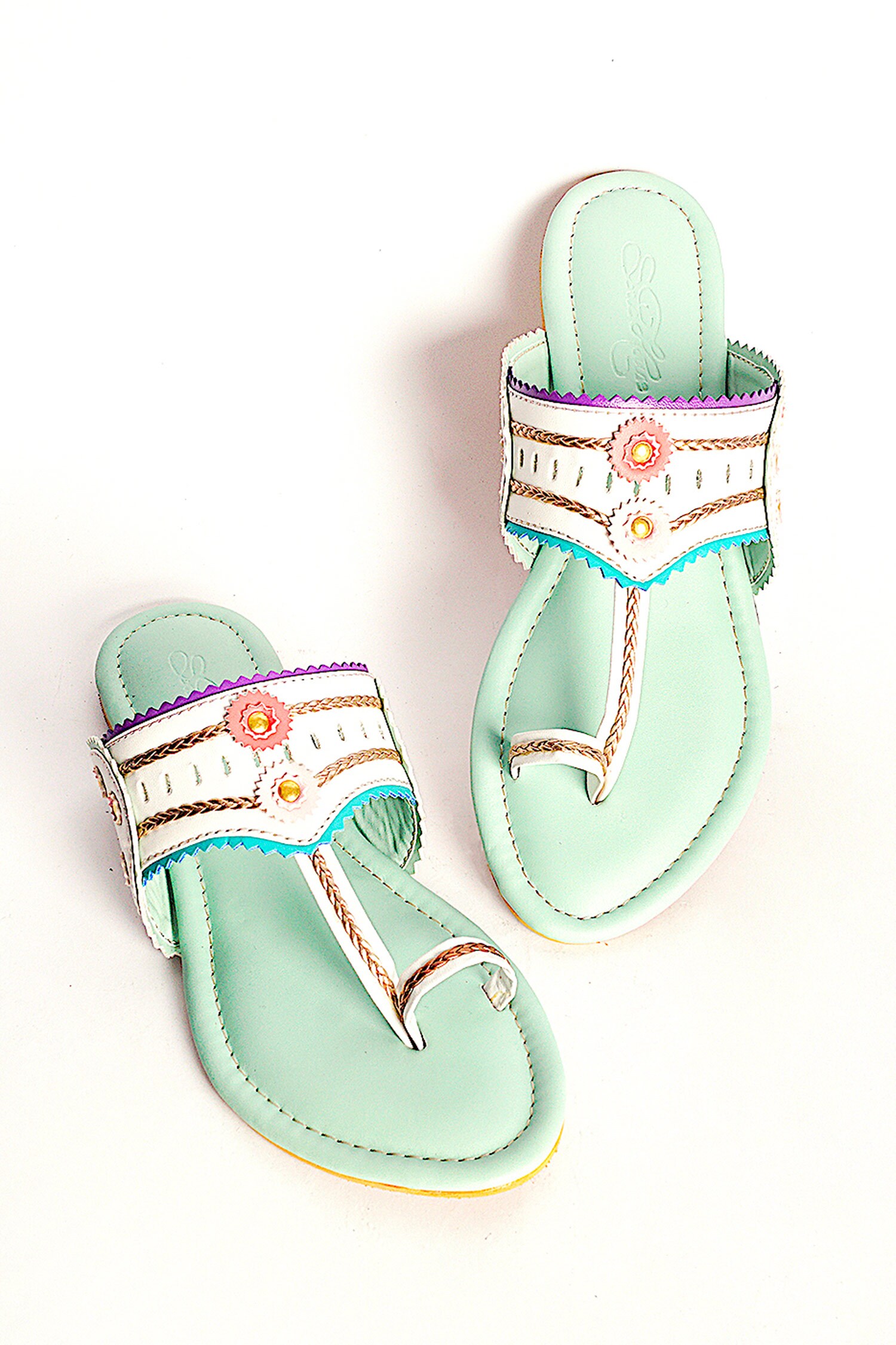 solapuri sandals