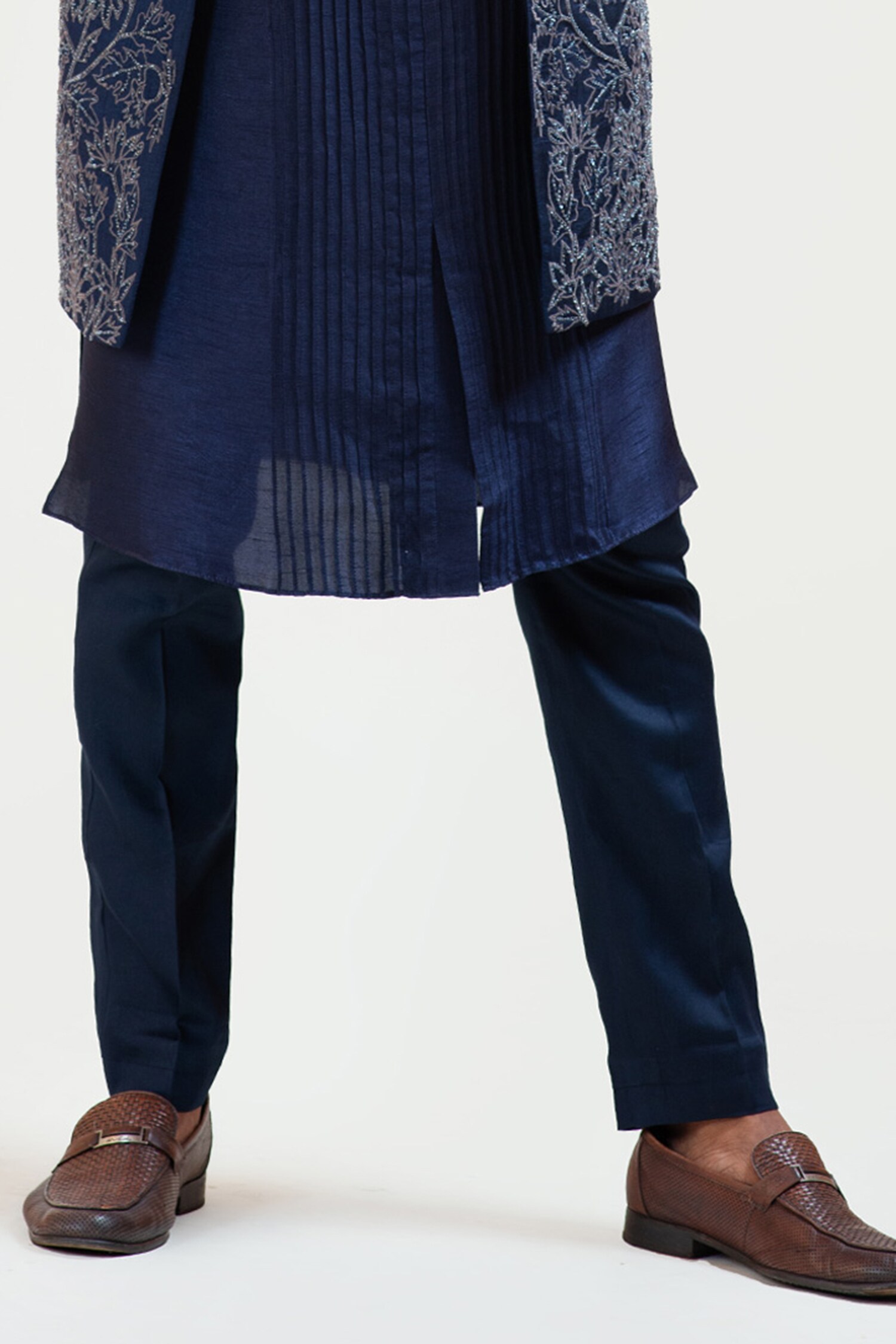 Buy Smriti by Anju Agarwal Blue Bam Silk Embroidered Jacket And Kurta