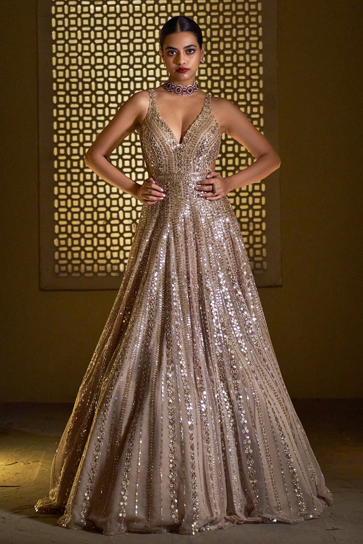 Golden 2024 gown images