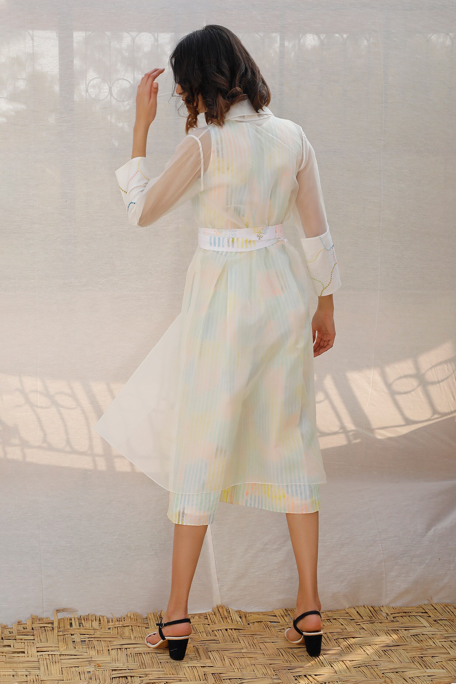 Buy Arcvsh by Pallavi Singh White Linen Jumpsuit And Organza Jacket Set