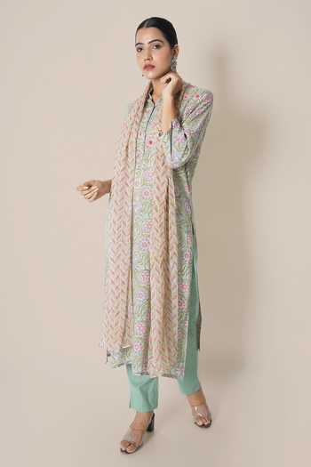 Blue Floral Print Kurta With Blue Floral Print Trousers. main image 1