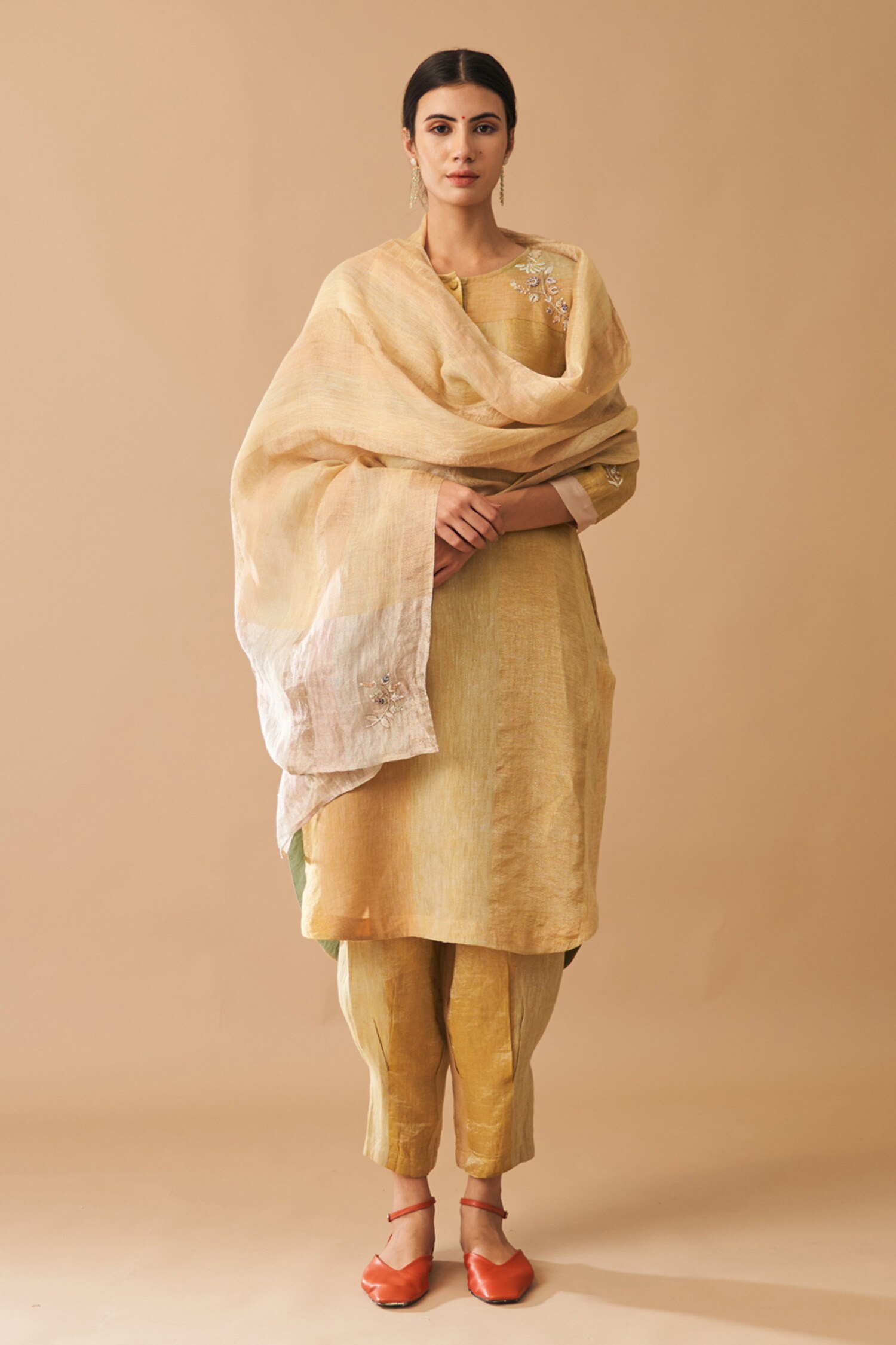 Buy Manan Yellow Kaya Handloom Linen Embroidered Kurta Set Online Aza Fashions