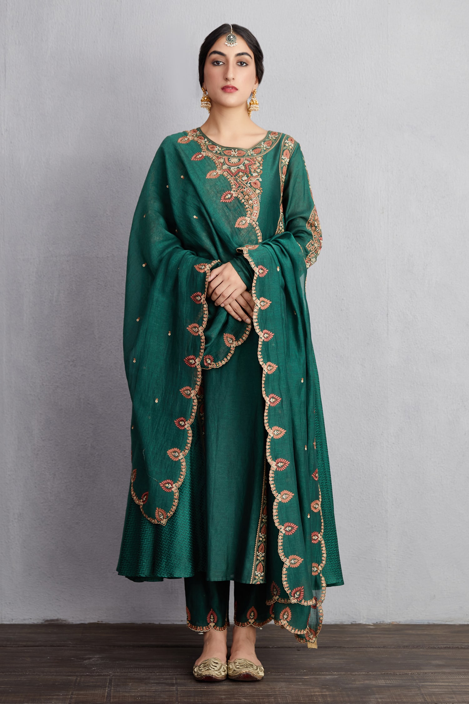 Buy Torani Green Sheesham Sufiya Kurta Set Online | Aza Fashions