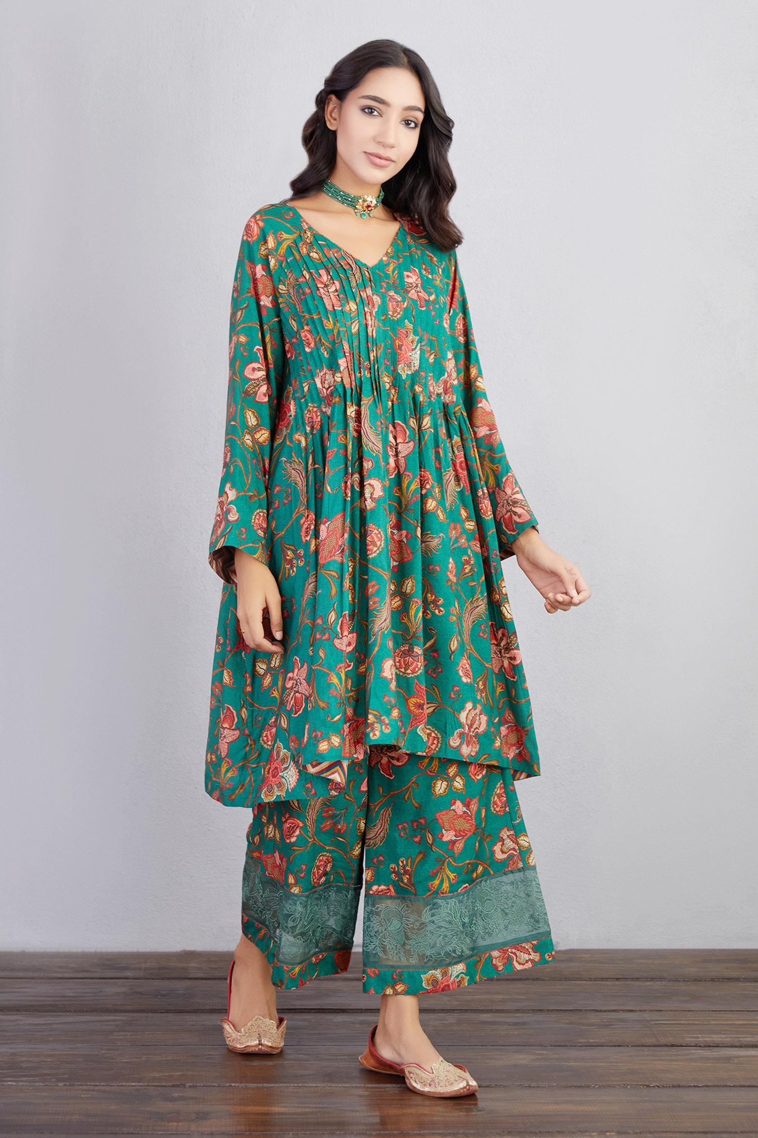 Buy Green Pant: Silk Organza ; Kurta And Pant: Cotton Sheesham Nazam ...