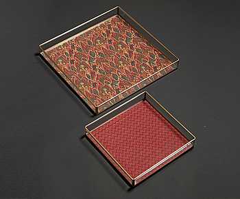 Buy Ritu Kumar Floral Motifs Tray (Set of 2) Online | Aza Fashions