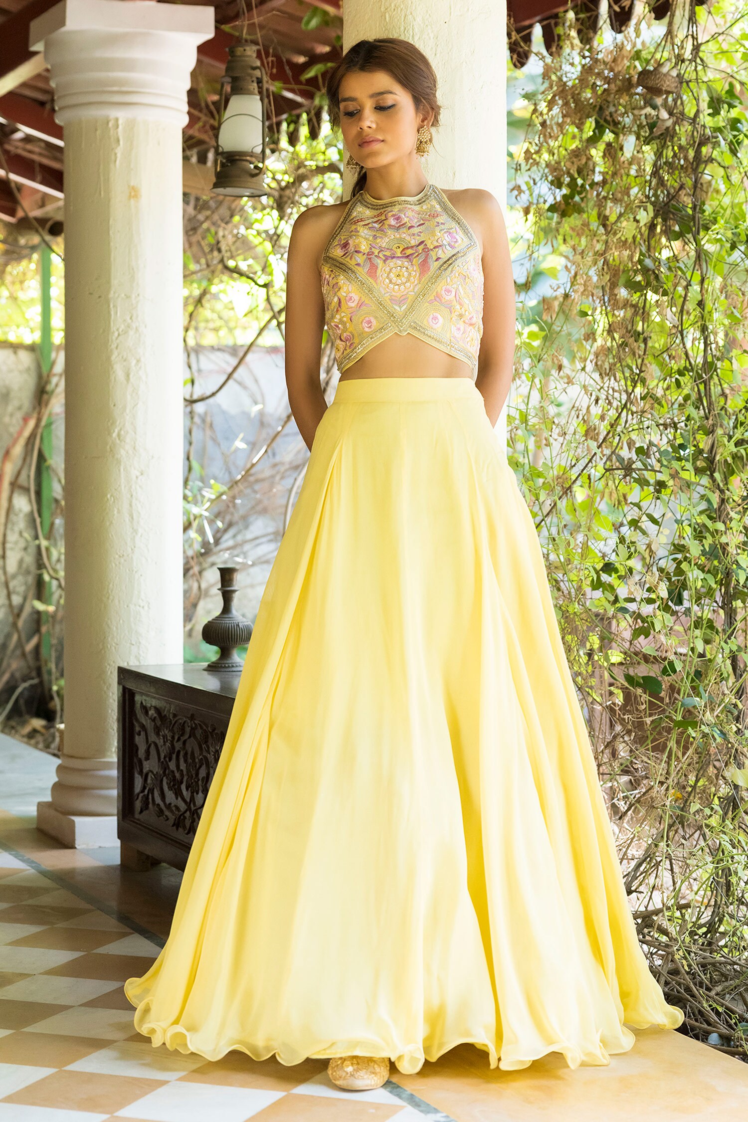 kapde lehenga