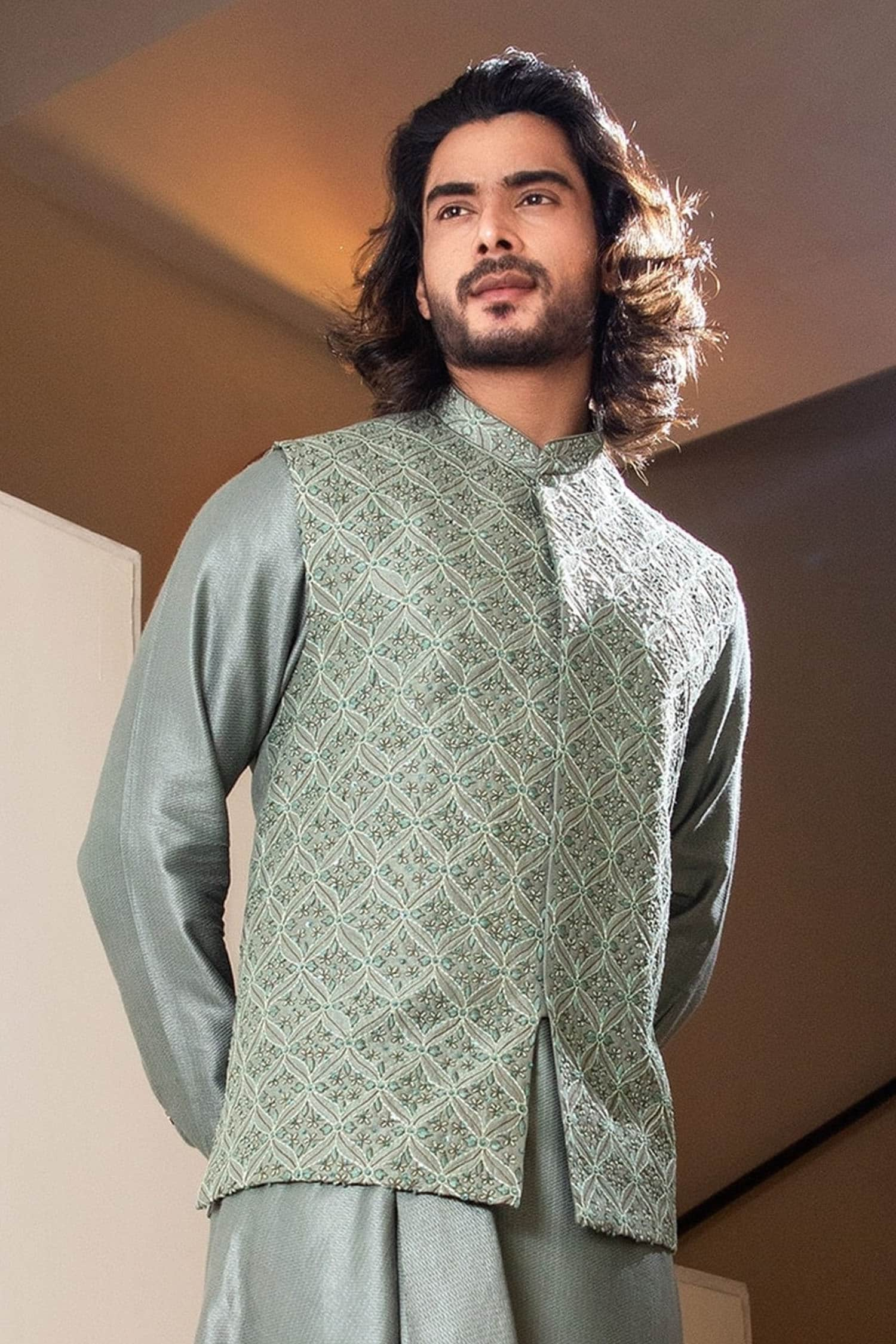 Buy Grey Silk Blend Embroidered Floral Motifs Bundi For Men by Darshika ...