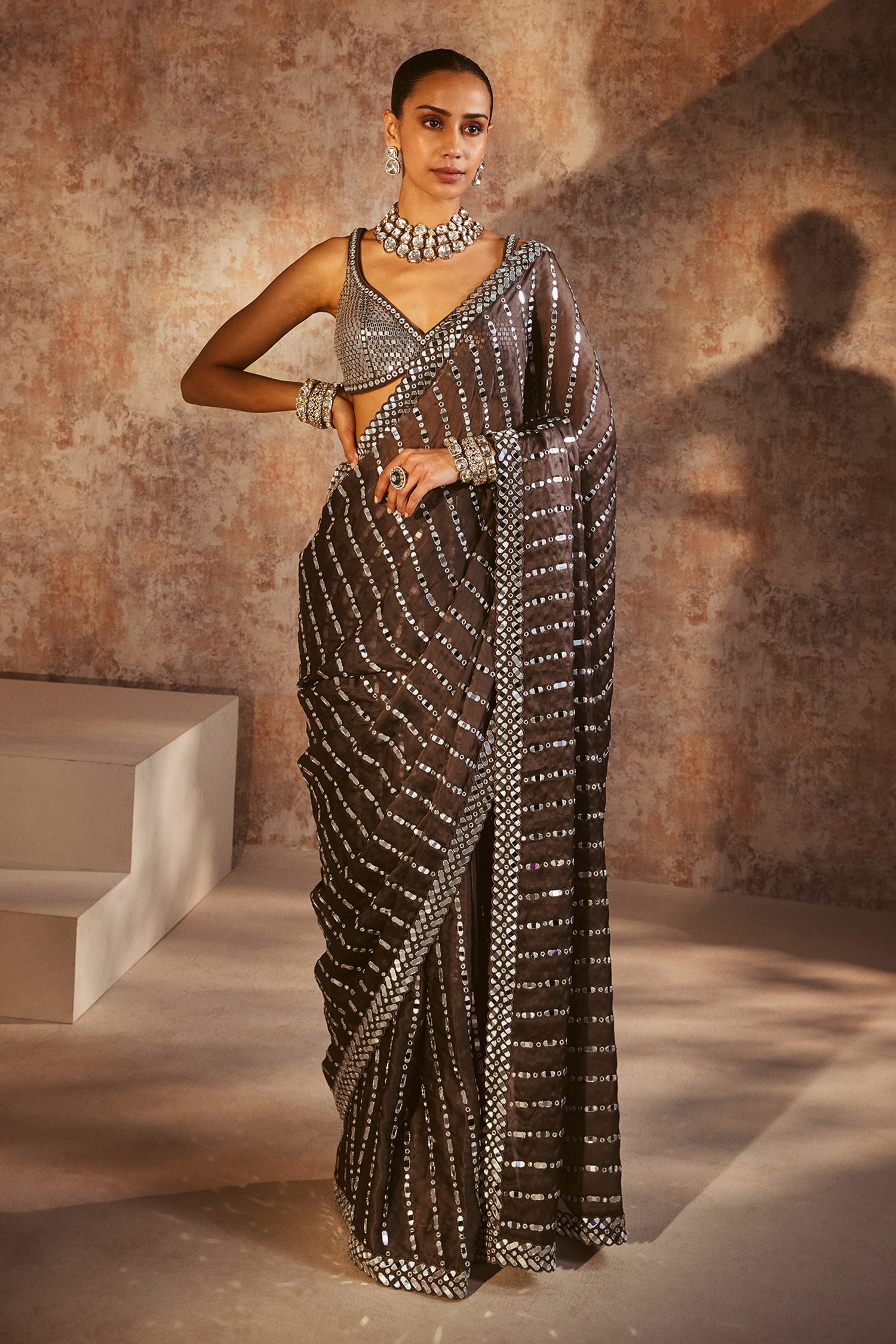 Buy Silver Net Embellished Plunge V Neck Pre-draped Saree With Blouse For  Women by Itrh Online at Aza Fashions.