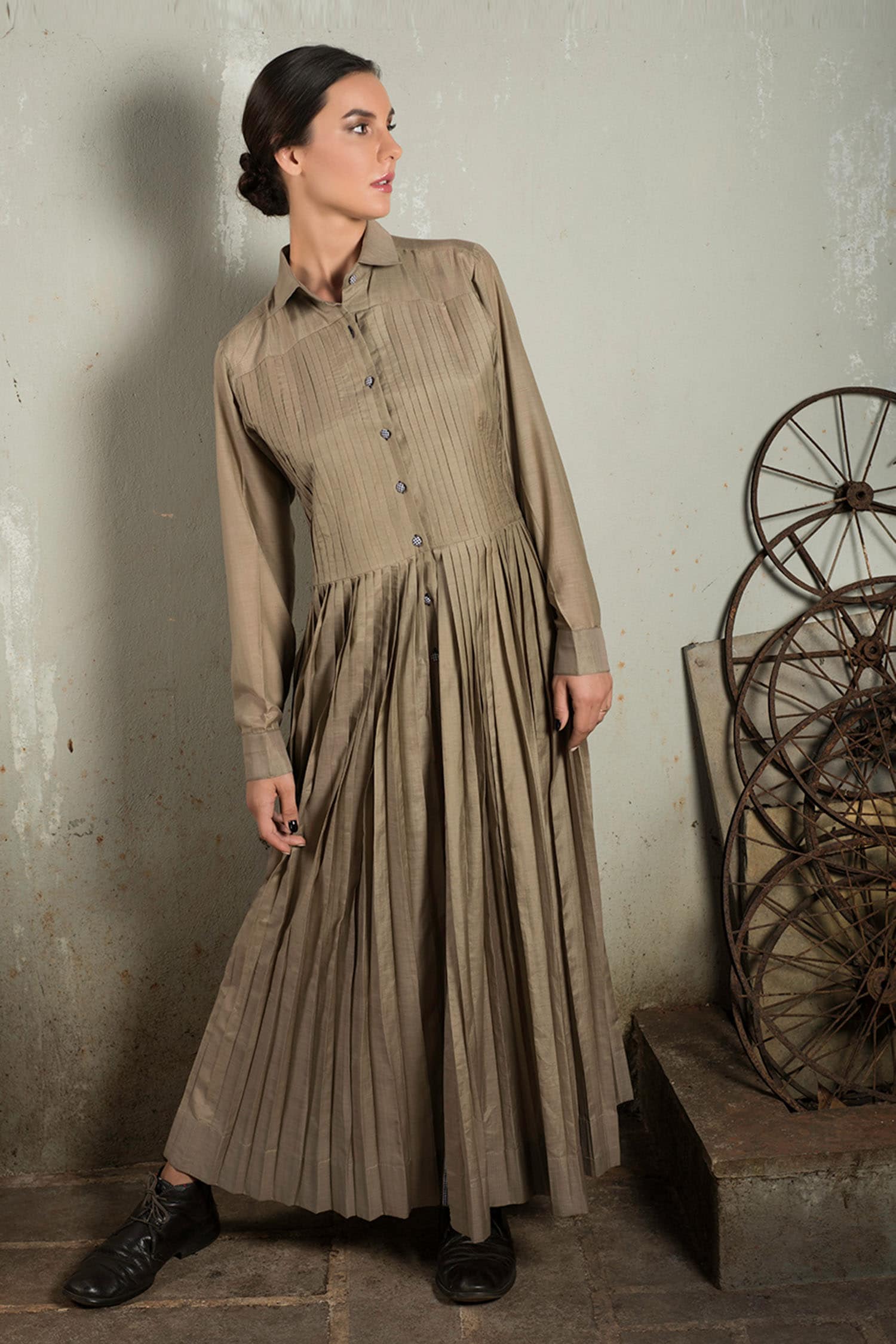 Buy Beige Cotton Silk by Pleated Aza Collar Dress Shirt Online Chillosophy Maxi For at Women
